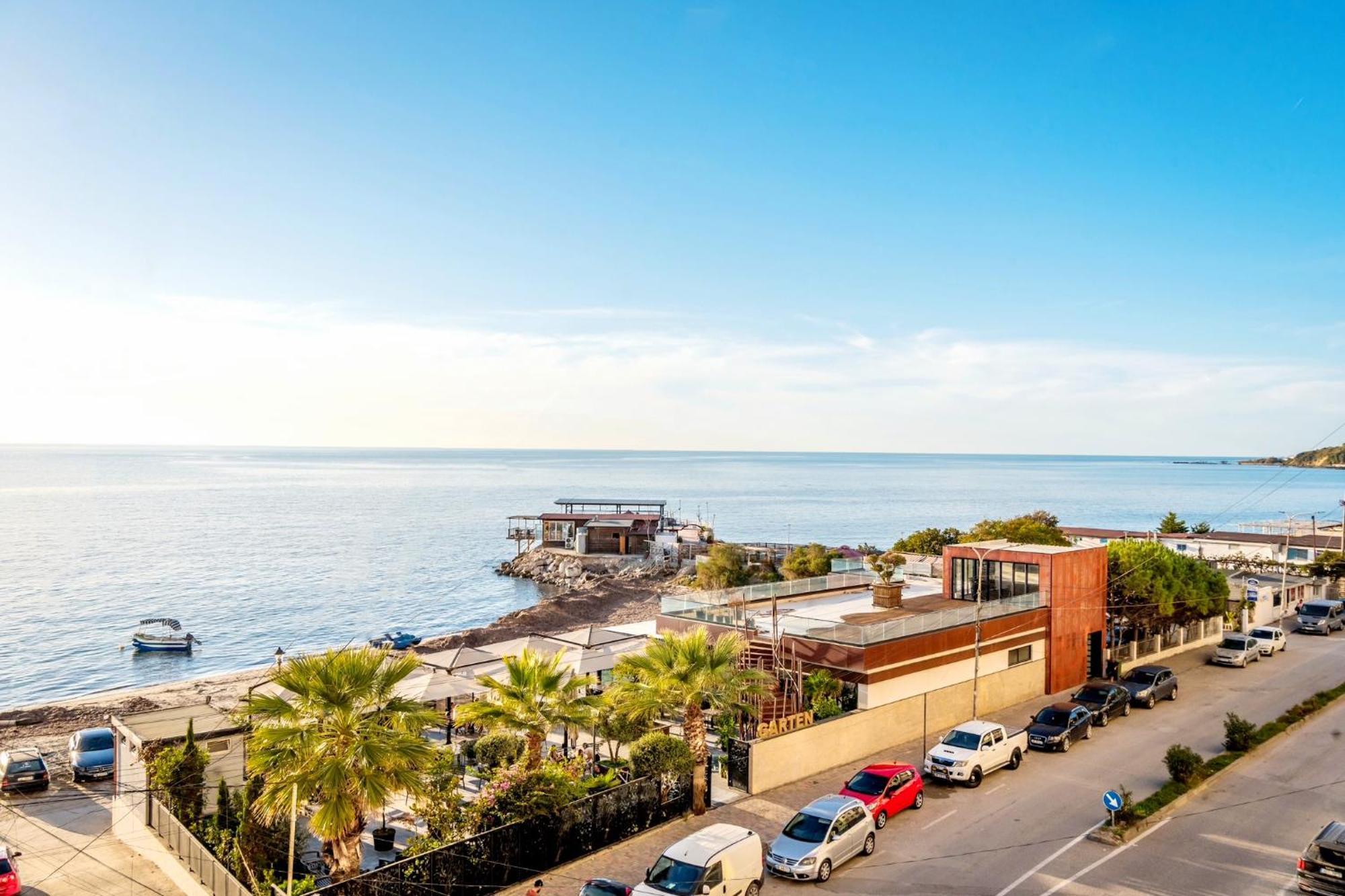 Sophie Waterfront Central Durrës Exterior foto